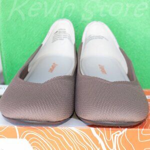 JSport Ladies Flat Knit Slip on Shoe, Taupe,